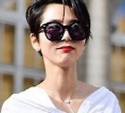 김나영, 명품 브랜드 SNS에 등장.. 스트리트패션으로 플래시 세례